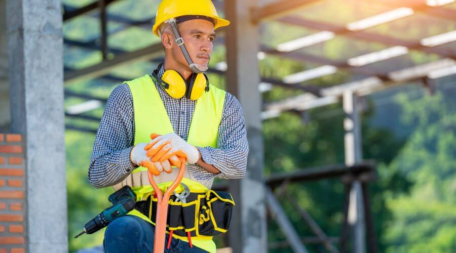 Professional gutter cleaning in Paron, AR